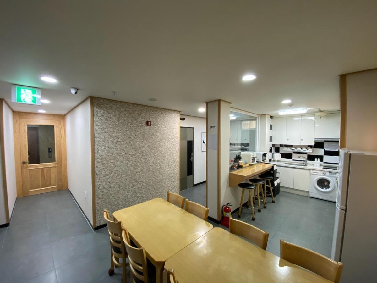 Soldongsan Stay Seogwipo Exterior foto